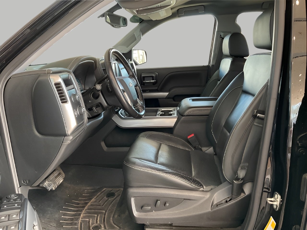 2018 Chevrolet Silverado 1500 4WD CREW CAB 143.5 LTZ W/2LZ